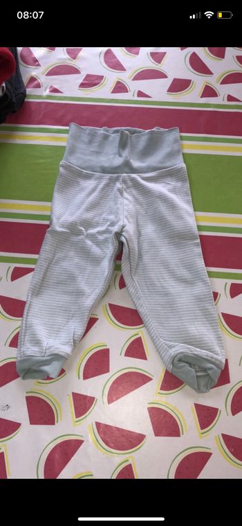Lot de 8 pantalons