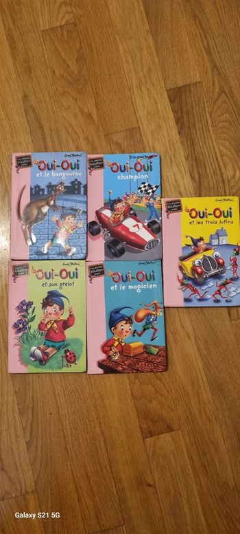 Lot 5 livres oui oui