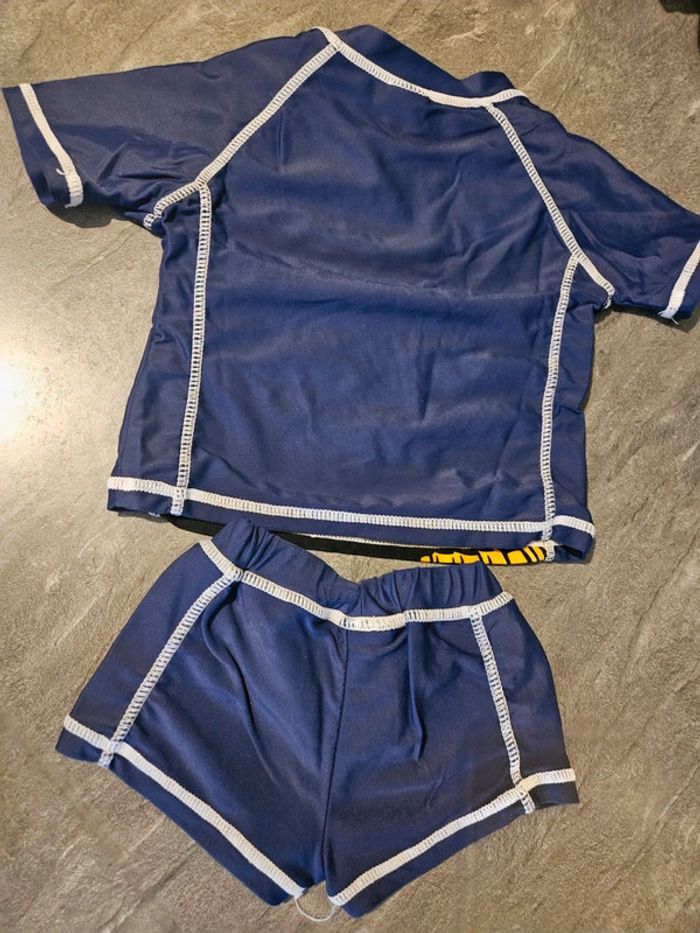 Maillot de bain 2 pièces Batman taille 24mois - photo numéro 4