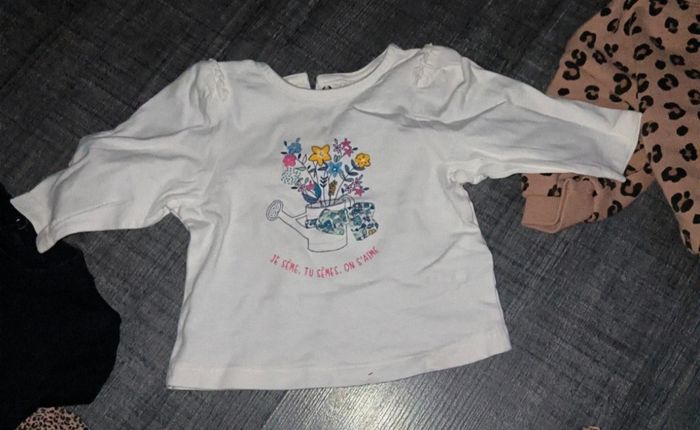 Lot maillot et pull - photo numéro 5