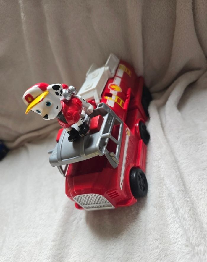 Véhicule big truck Marcus