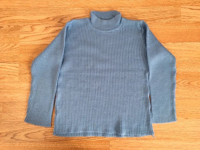 Pull col roulé