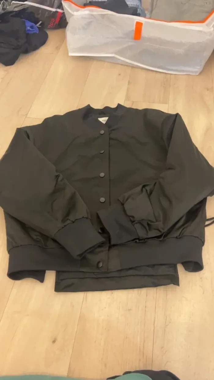 Veste pimkie matière doudoune imperméable taille M - photo numéro 4