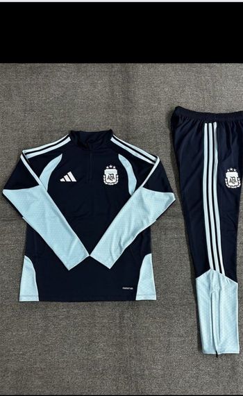 Survêtement de foot enfants 10 ans