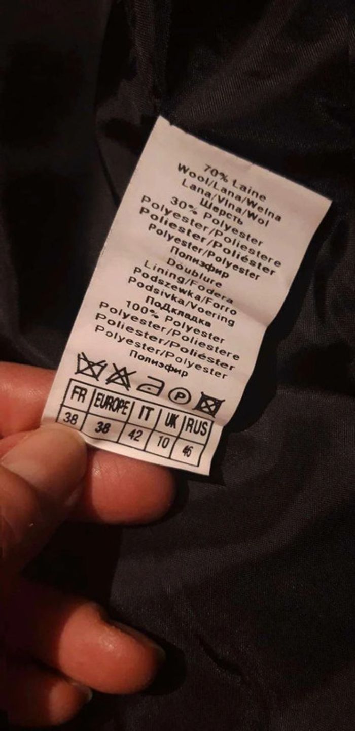 Veste noire tres chaude en laine T38 - photo numéro 4