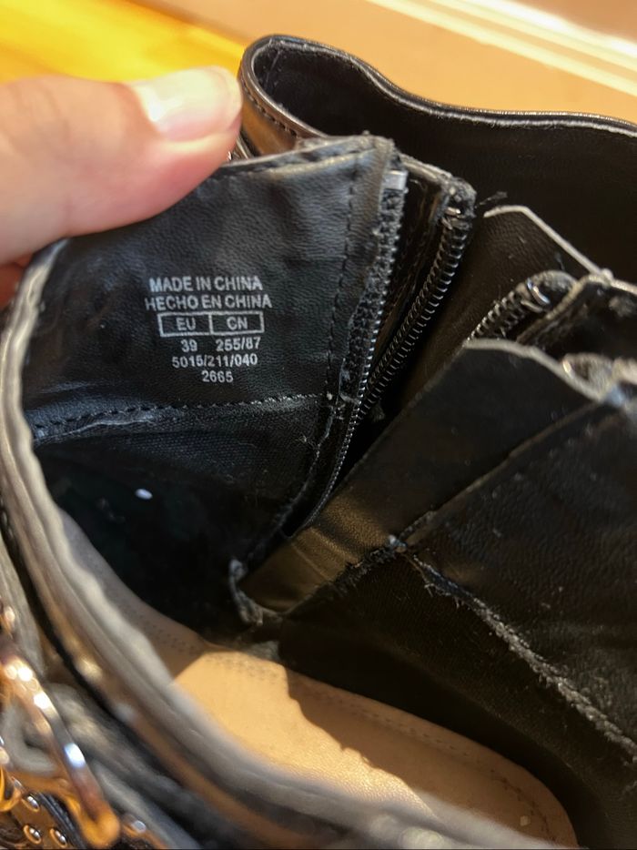 Bottines à clou - photo numéro 6