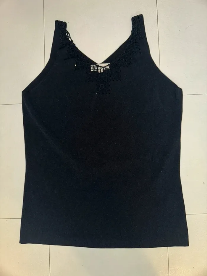 Top noir TM/L Jenny B By Bagguti Neuf