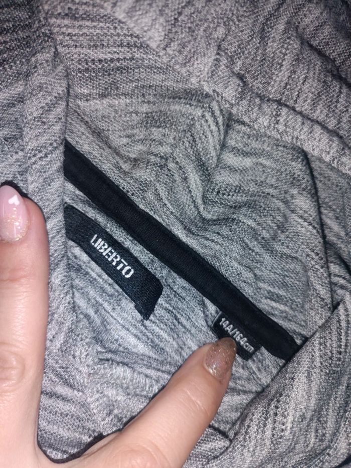 Tte shirt avec capuche liberto 14 ans - photo numéro 3