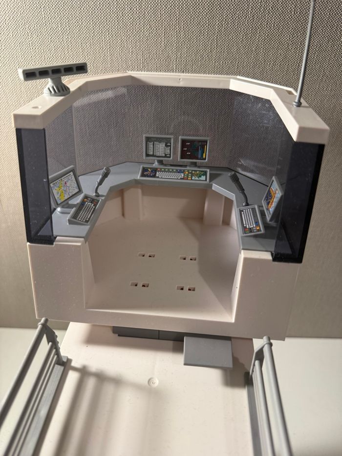 Tour de contrôle Playmobil - photo numéro 3