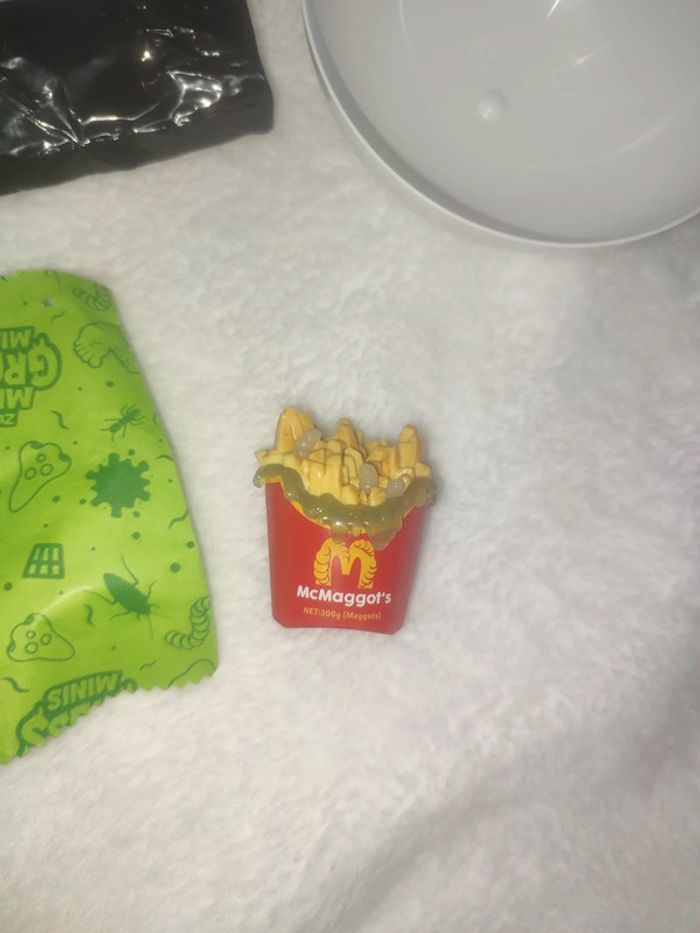 Figurine Mega gross mini zuru - photo numéro 2