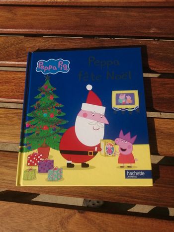 Livre peppa fête Noël