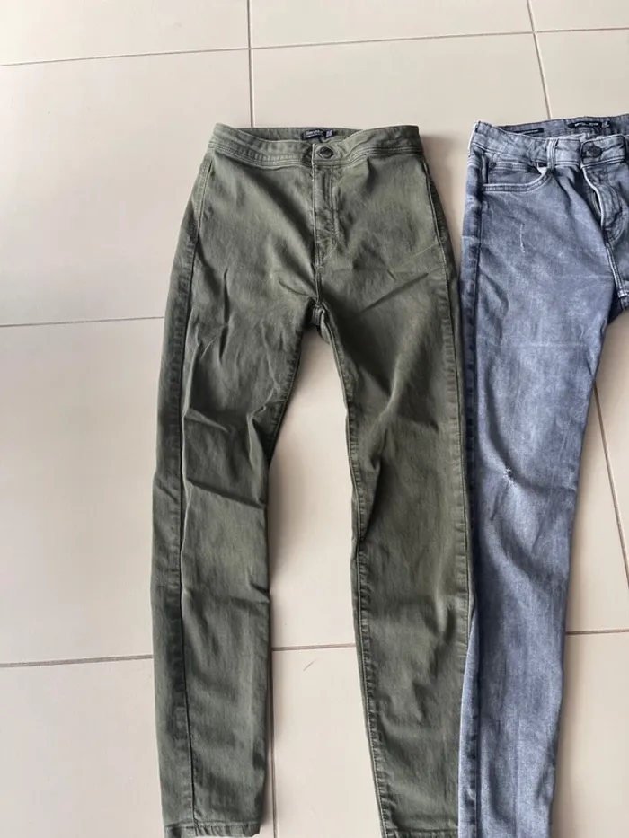Lot 3 jeans Bershka femme - photo numéro 2