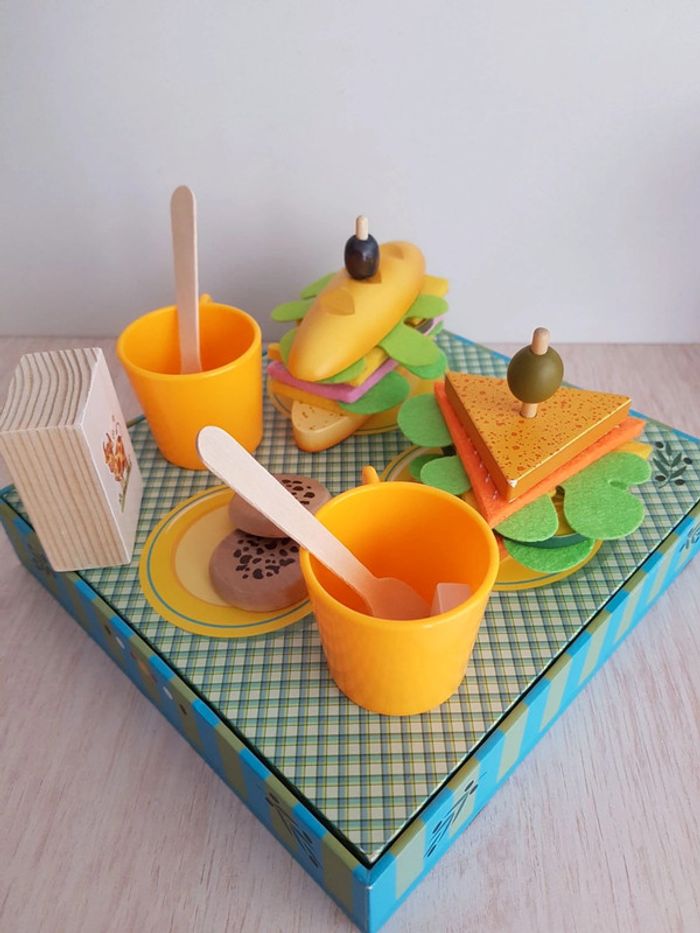 Sandwich Djeco et cafetière en bois - photo numéro 3