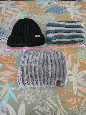 Bonnet tour de cou