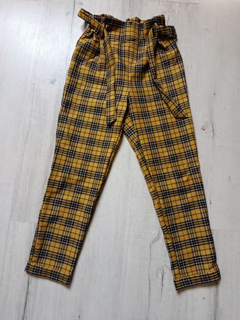 Pantalon marque Kiabi taille 12 ans 