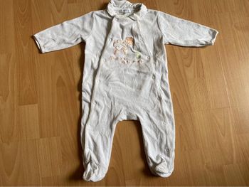 Joli pyjama/grenouillère en velours blanc T. 12 mois/74 cm mixte TBE