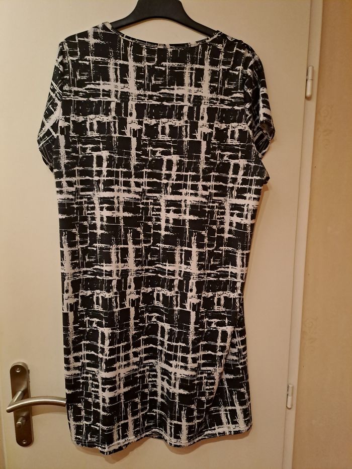 Robe T48 - photo numéro 2