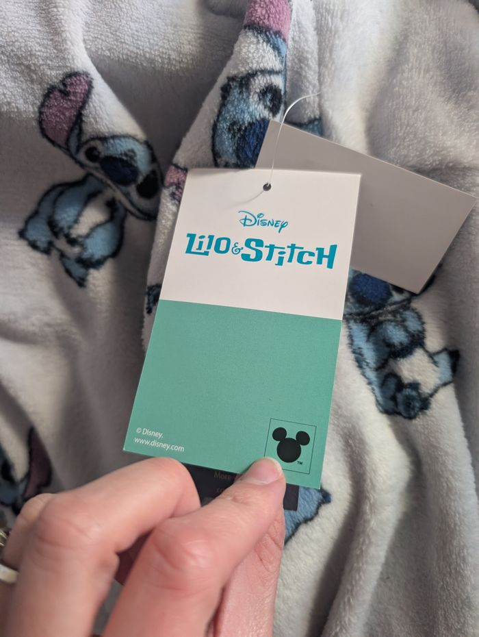 Sweat Plaid 10-12 ans Stitch NEUF étiquette - photo numéro 7