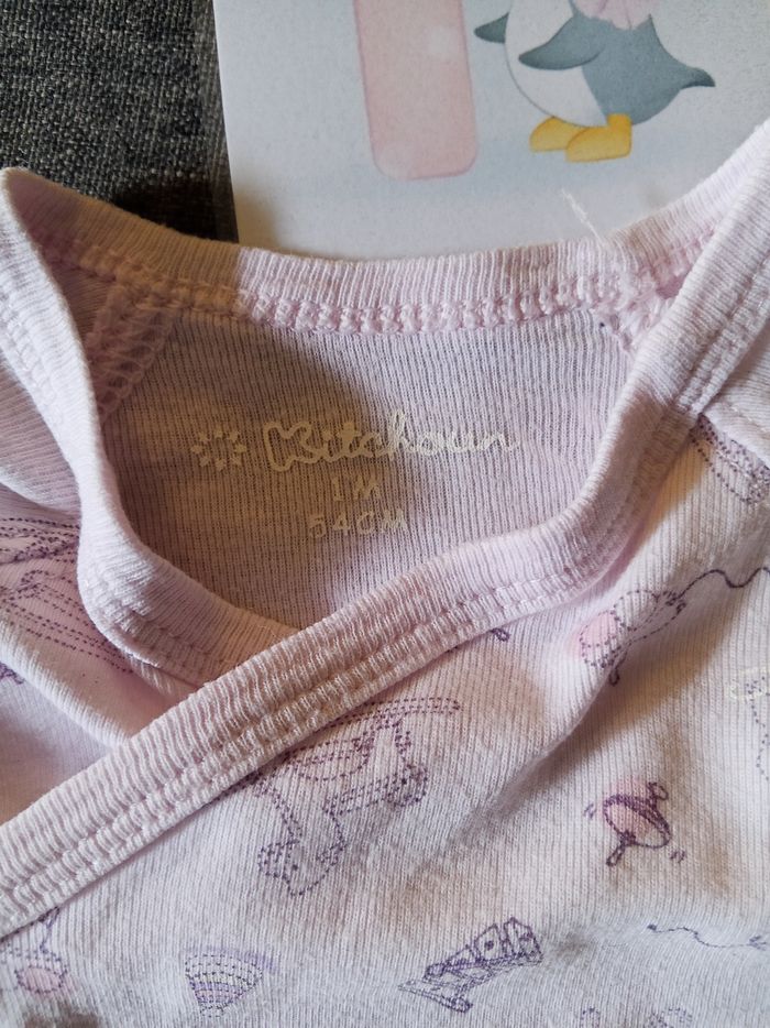 Bodie MC rose avec des dessins 1 mois - photo numéro 3