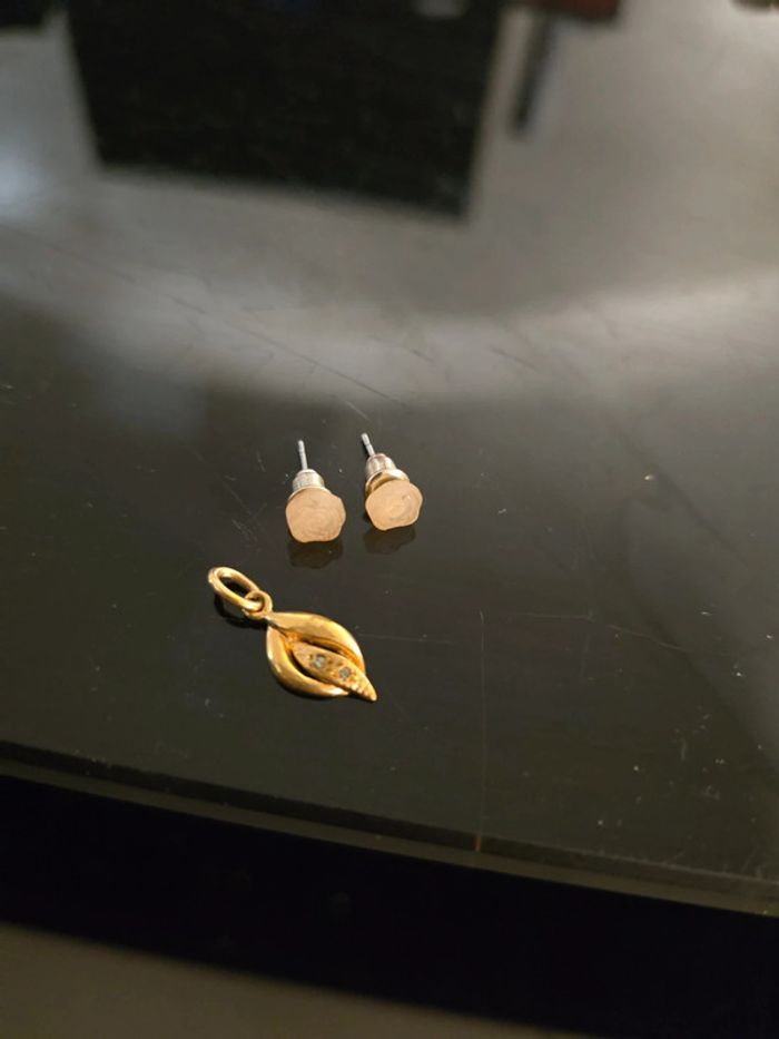 Duo de bijoux vintage fleurs et feuilles