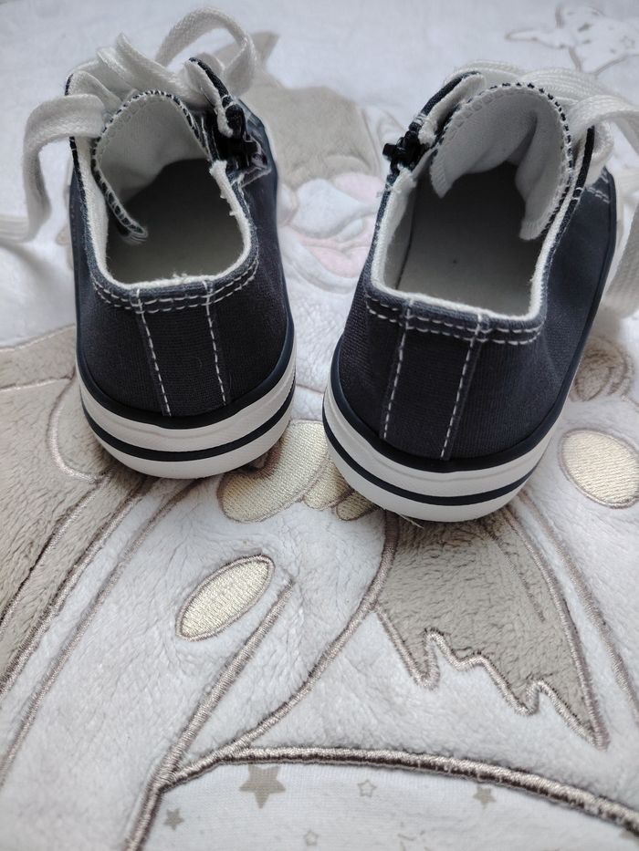 Basket noire - photo numéro 6