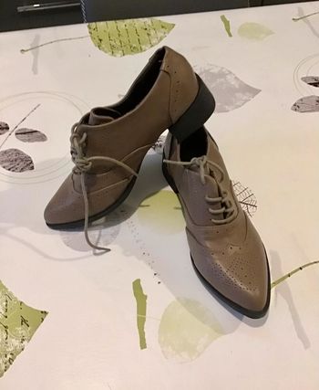 Chaussures femme beige foncé taille 37 marque Donna moda
