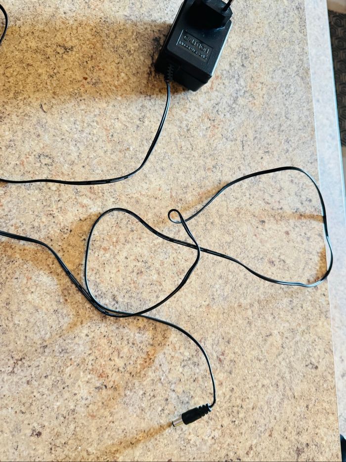 Voiture électrique avec télécommande et chargeur 🌸🌺 - photo numéro 10