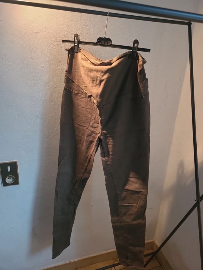 Pantalon grossesse