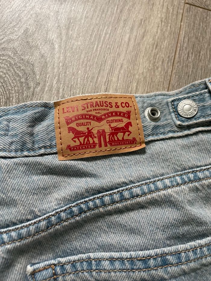 💙Jean de la marque Levis Levi’s modèle Cinch Baggy W30L31 - photo numéro 6