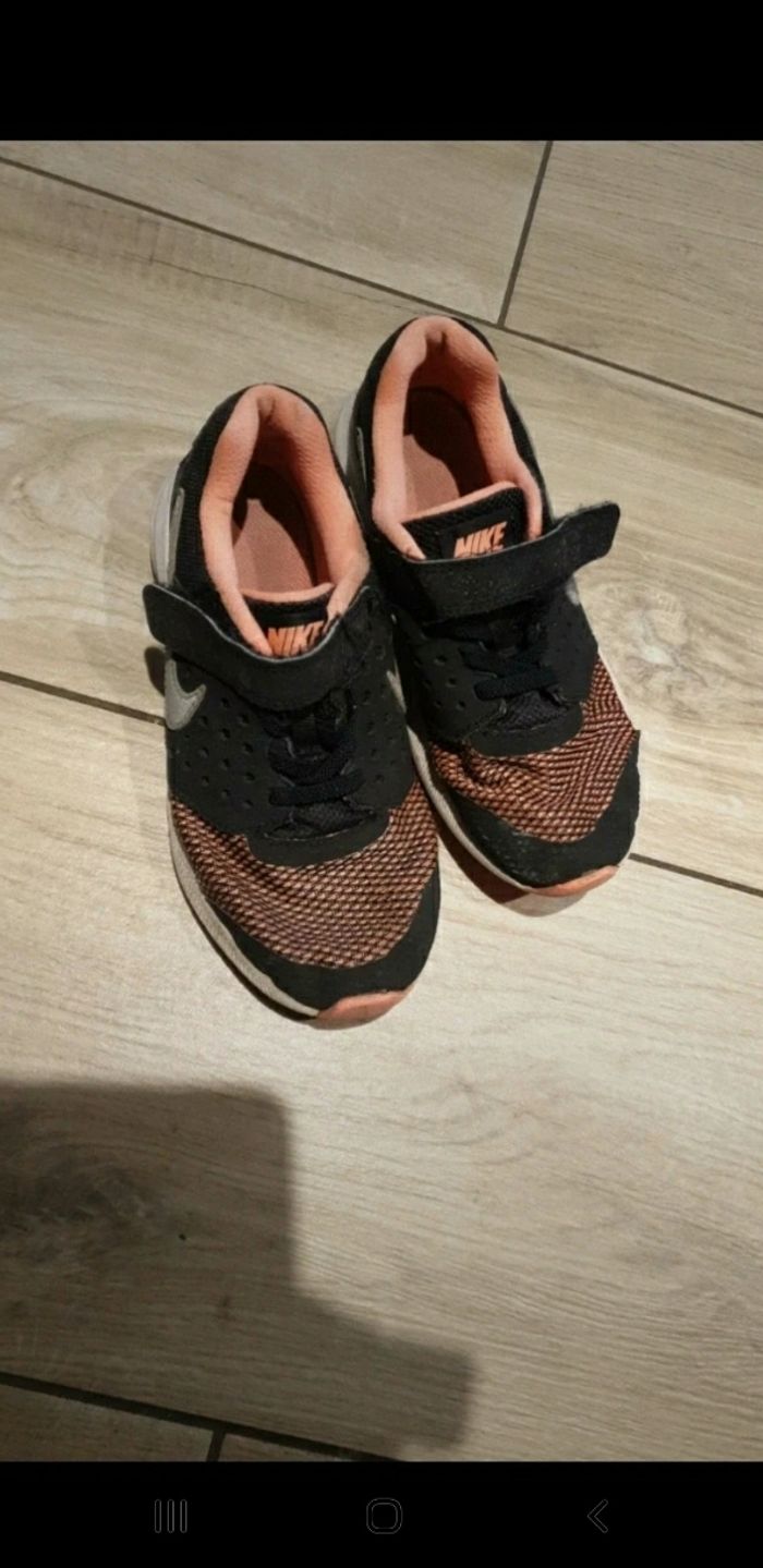 Baskets scratchs fille nike 32 - photo numéro 4