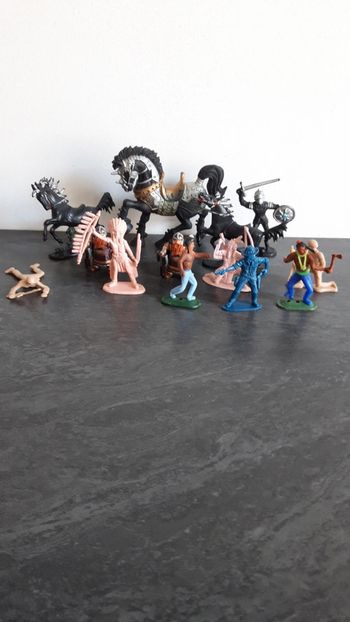 Lot de figurines