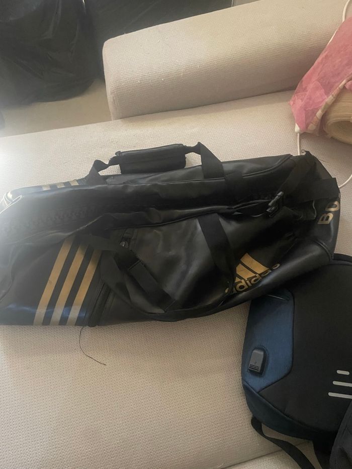 Sac de sport adidas et autre pour moto jeans femme de marques - photo numéro 4