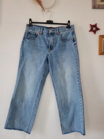 Jean femme Stradivarius taille 42