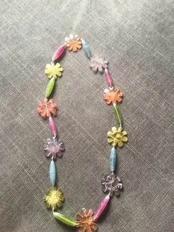 Collier coloré