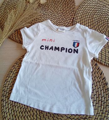 Tee shirt blanc manches courtes TAO taille 18 mois