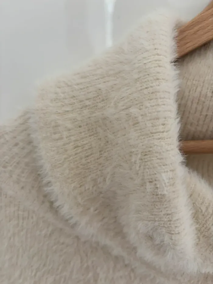 Pull Bershka tout doux XS - photo numéro 3