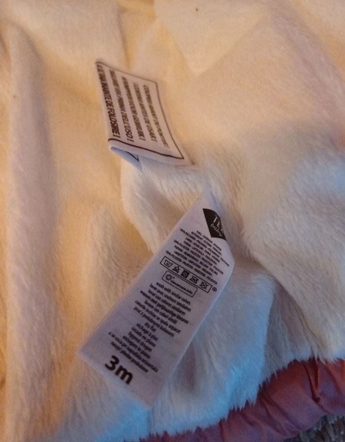 Doudoune bébé fille taille 3 mois neuve - photo numéro 3