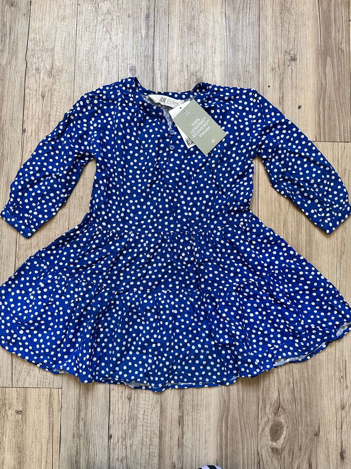 Robe fluide bleu roi à pois printemps été h&m 2/3 ans - photo numéro 3