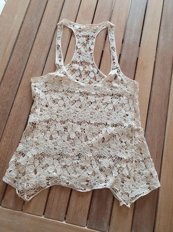 Débardeur dentelle écru taille 38/40