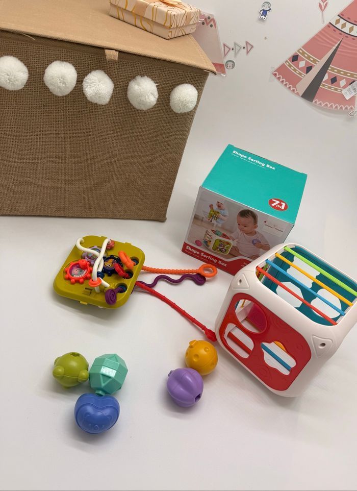 Cubes Montessori 7 en 1 – Trieur de formes - Jouets d’éveil bébé - photo numéro 2