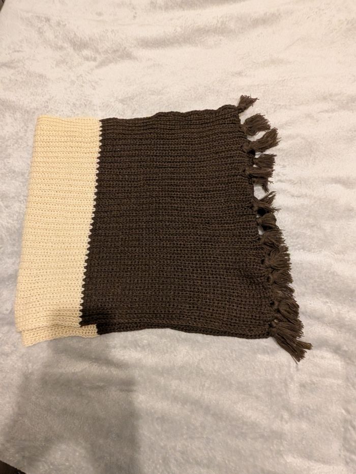 Écharpe  Épaisse Crochet Bicolore Écru/Marron Franges Hiver Chaud - photo numéro 2