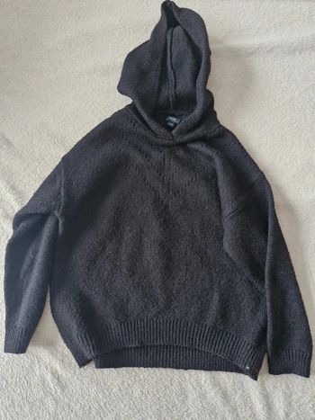 Pull capuche 8ans