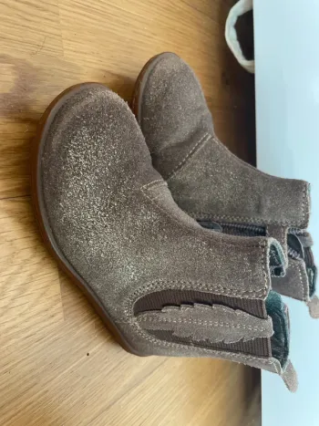 Bottines kickers taille 24