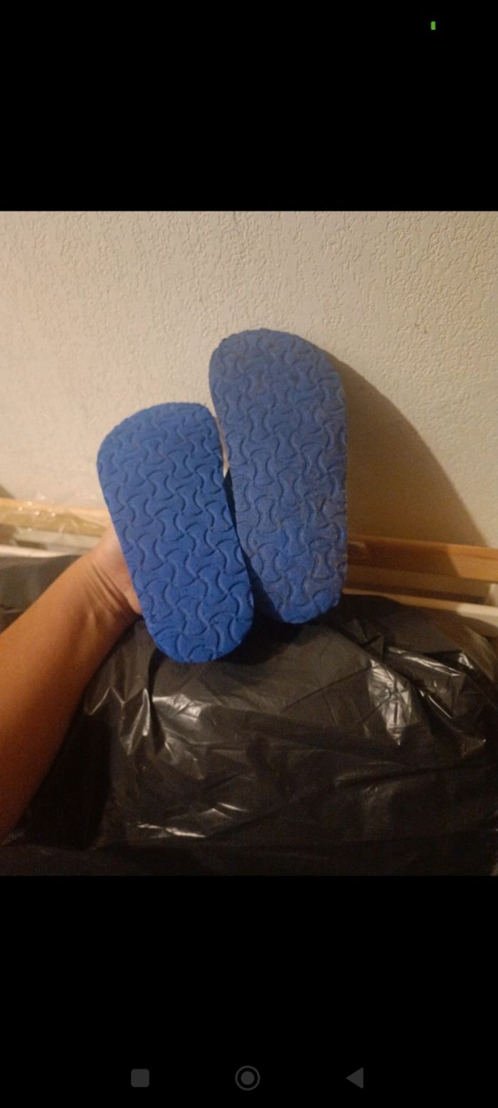 Nu pieds - photo numéro 2