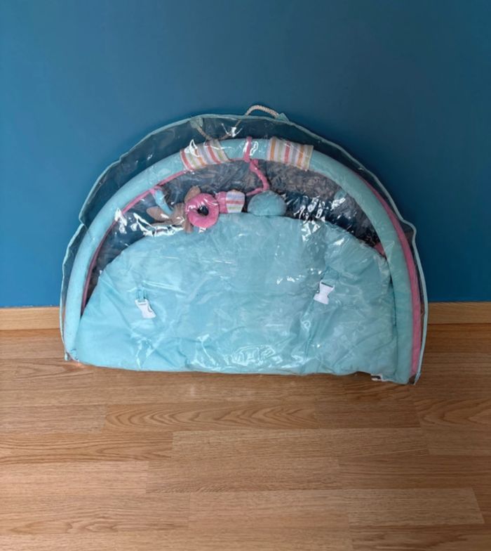 Tapis d’éveil bébé