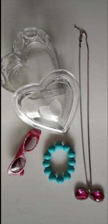 Boite à bijoux et ses accessoires