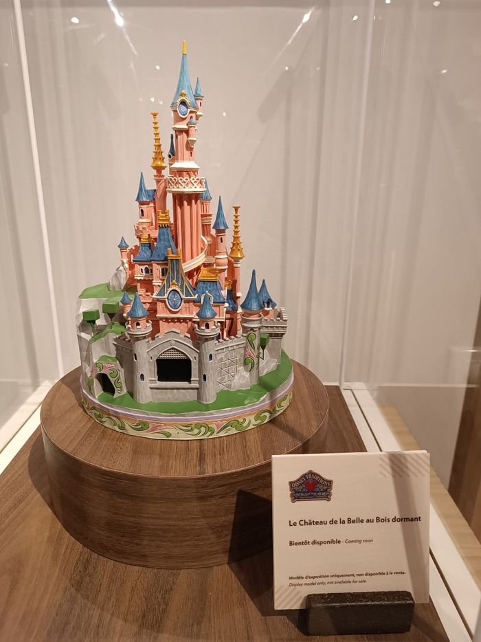Figurine Tradition Château Disney
