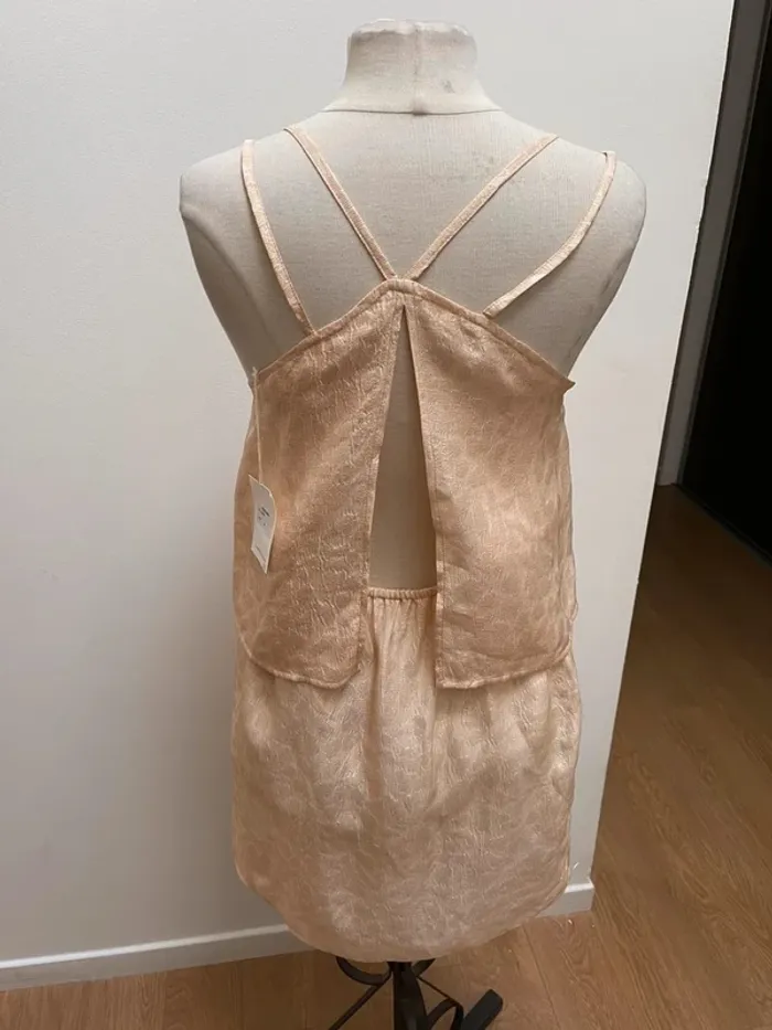 Superbe Robe Louison neuve 🌸 en soie achetee 169€ - photo numéro 5