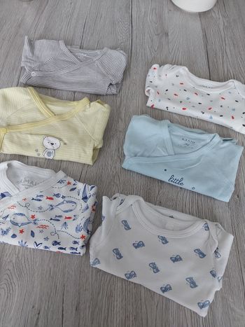 Lot de 6 bodys Ml
