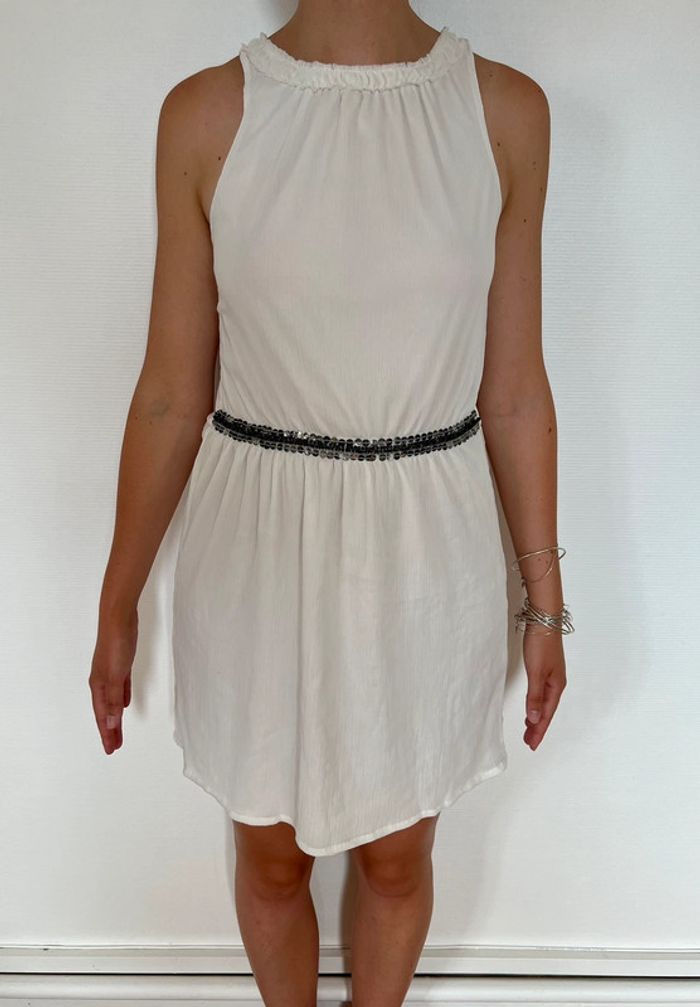 Robe d’été blanche sequins argentés taille S